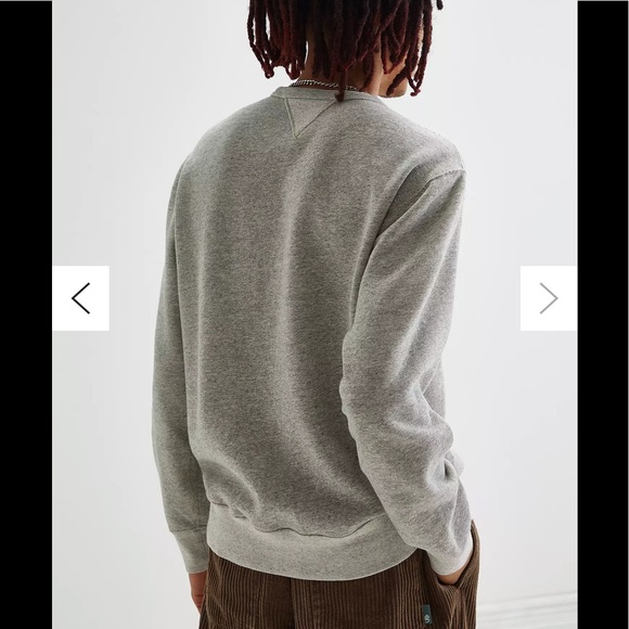 NWT Polo Ralph Lauren
Logo Graphic Fleece Sweatshirt - Picture 4 of 6